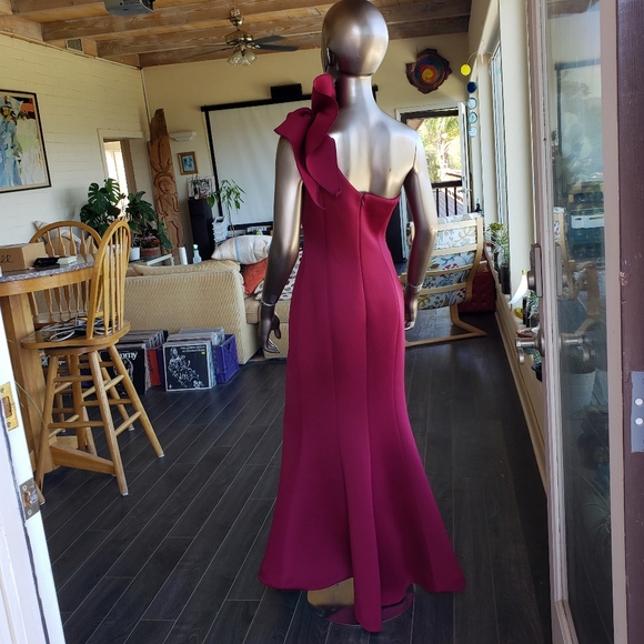 Emily in Paris Inspo: Jovani by Mia Bella One-Shoulder Scuba Dress - Picture 8 of 9